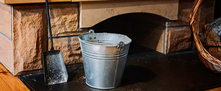 Clean The Fireplace Mantle And Hearth in Lindenhurst, Illinois